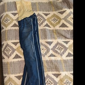 Maternity jeans
